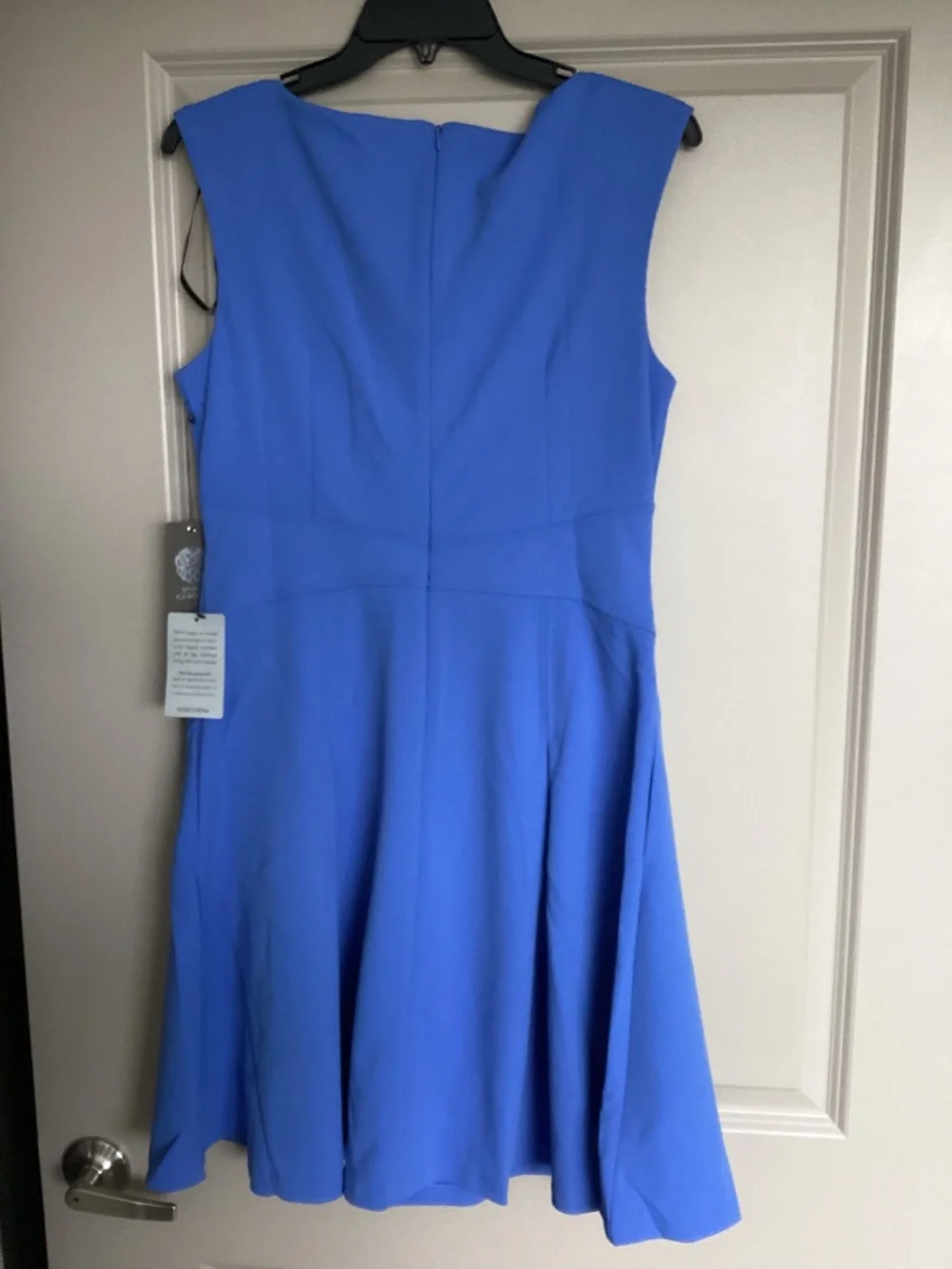 Vince Camuto Sleeveless Crepe Fit & Flare Dress, size 10 - Picture 9 of 13